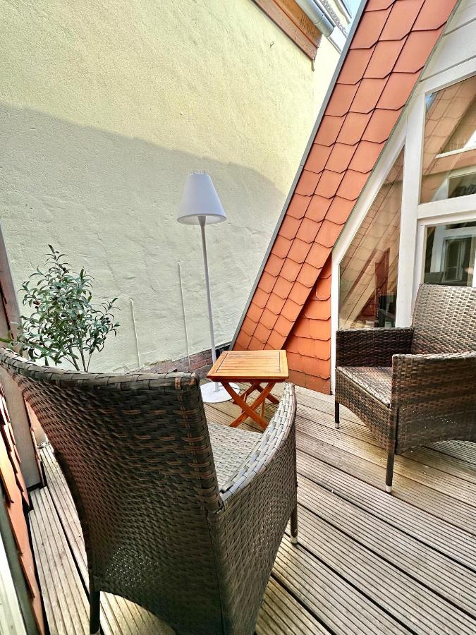 Gemuetliche Maisonettewohnung Mit Dachterrasse Am Schloss Ольденбург Екстер'єр фото